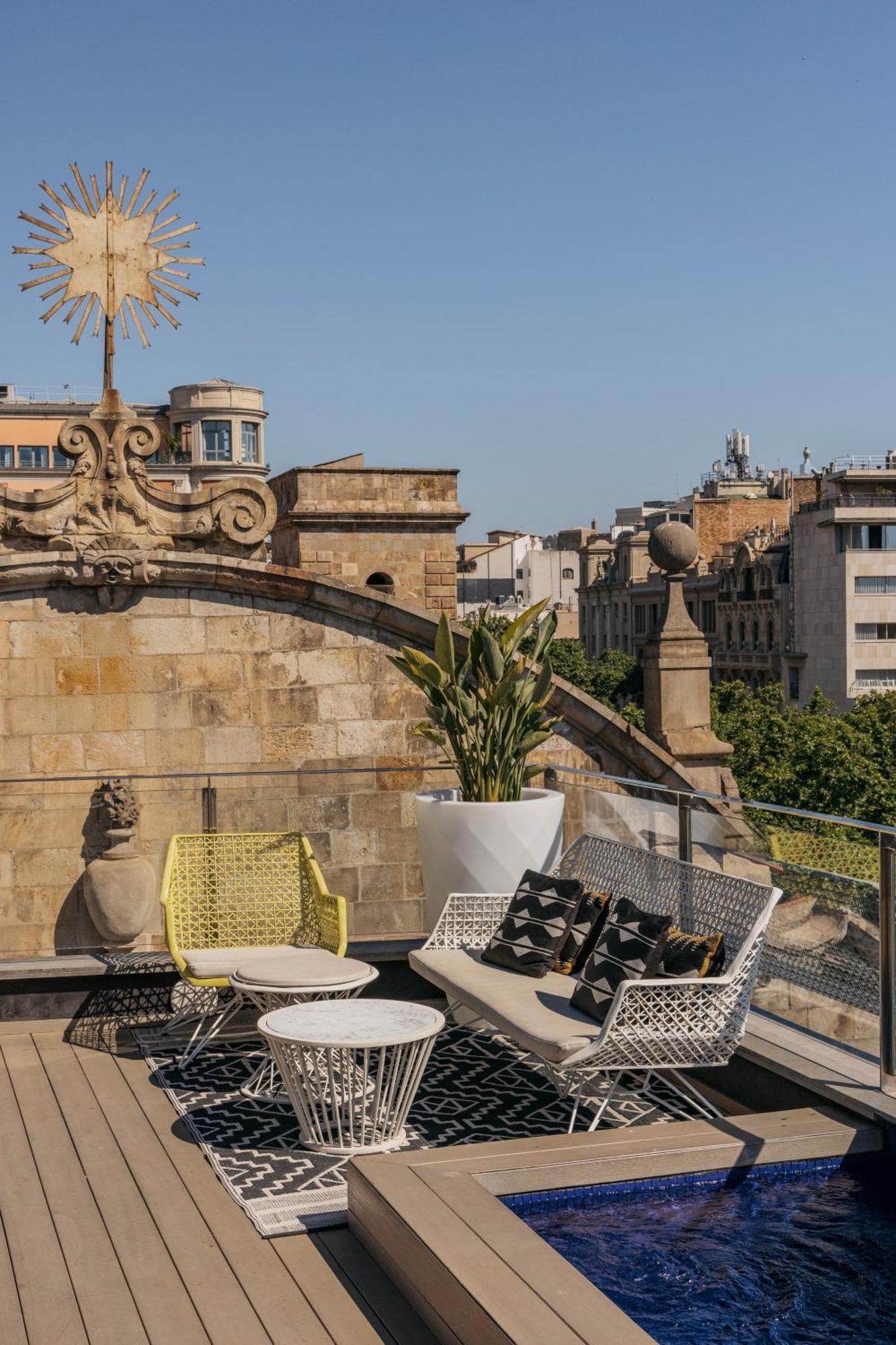 Hotel Bagues, A Small Luxury Hotel Of The World Barcelona Exterior foto